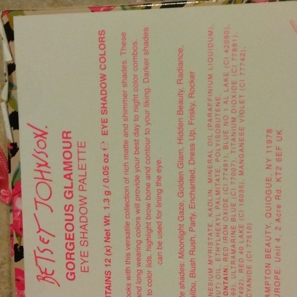 Betsey Johnson Eyeshadow kit - Picture 8 of 9